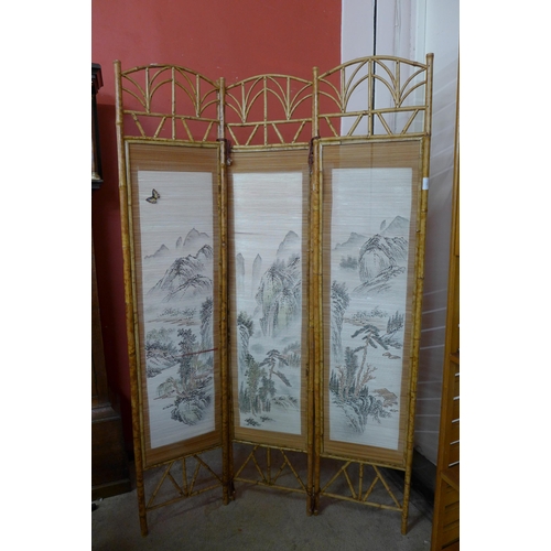 126 - A Chinese style bamboo folding dressing screen