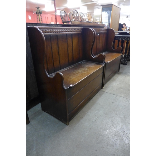 186 - A pair of Titchmarsh & Goodwin oak settles