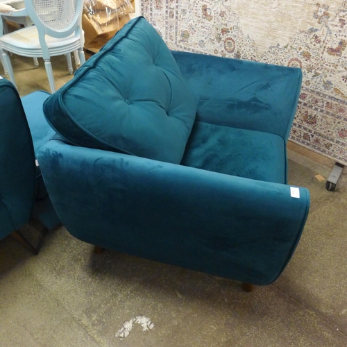 1524 - A Hoxton turquoise velvet armchair