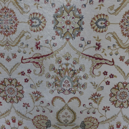 1541 - A red and cream thick pile rug