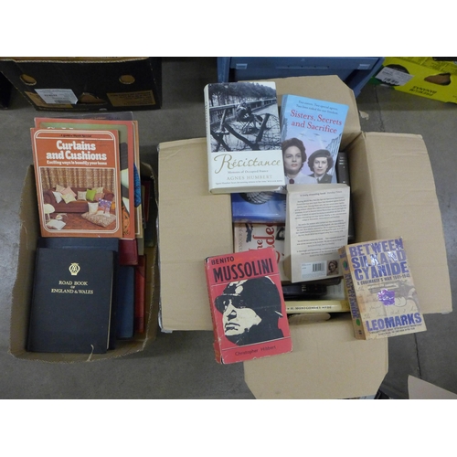 1035 - A box of war books, AA and other travel guides, etc. **PLEASE NOTE THIS LOT IS NOT ELIGIBLE FOR POST... 