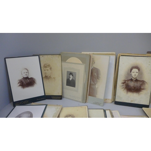 623 - A collection of eighty cabinet cards