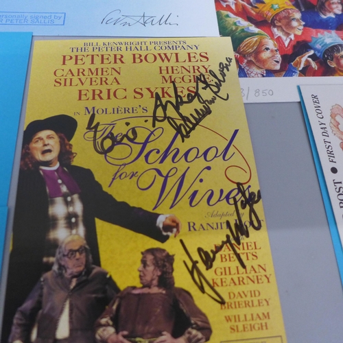 643 - Autographed first day covers including Penelope Keith, John Inman, Peter Sallis, Eric Sykes, Barbara... 