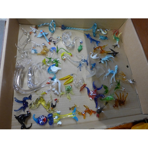 672 - A collection of glass animal figures, approximately fifty in total