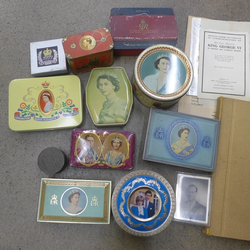 709 - A box of British Royalty commemorative tins, 1953 Coronation, 1937 Coronation and others, some in ve... 