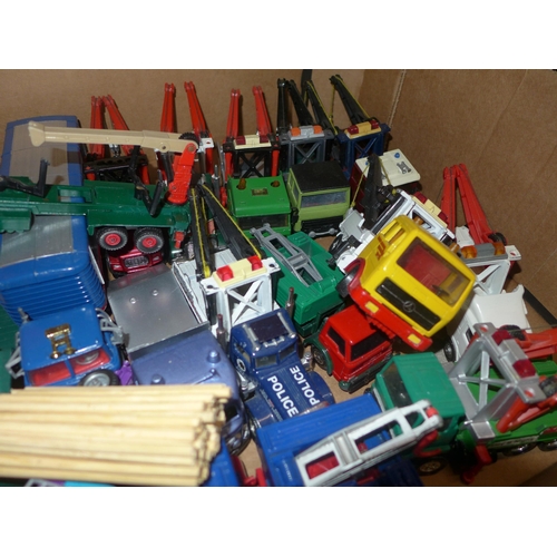 731 - Die-cast model vehicles including two car transporters, thirteen Matchbox Superkings recovery vehicl... 