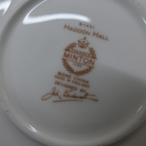 768 - A collection of Minton Haddon Hall china, 32 pieces