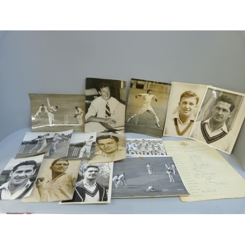 816 - An Australian Team On Tour 1961 autograph sheet, together with autographed photographs of Neil Harve... 