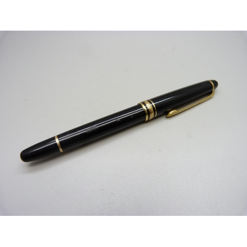 834 - A 14k gold nibbed Mont Blanc fountain pen