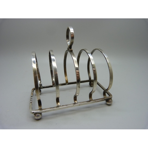 839 - A silver toast rack, George Unite, Birmingham 1911, 67g