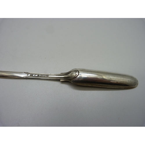 842 - A Victorian silver marrow scoop, London 1871, George Adams, 49g, 20.5cm