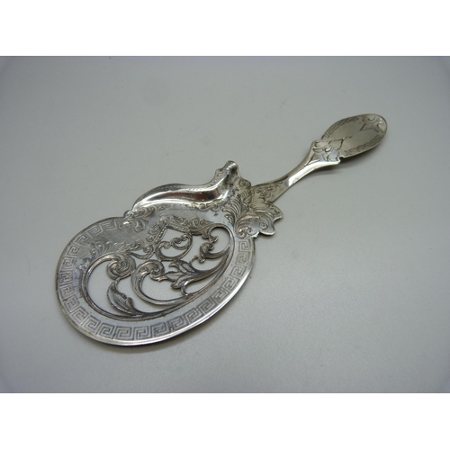 843 - An engraved antique Dutch silver pastry server, 39g, 18cm