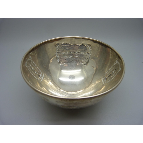 905 - A Voortrekker Centenary white metal bowl, 1838-1938, stamped .835, 151.1g, diameter 116mm