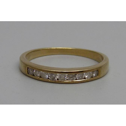 970 - A 9ct gold and diamond ring, 1.8g, N