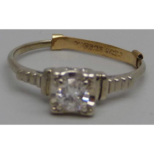 973 - An Art Deco style 14ct gold and diamond solitaire, approximately 0.40ct diamond weight, 1.9g, M