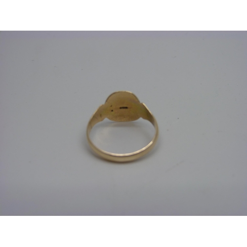 996C - An antique 9ct gold signet ring, Birmingham 1864, 2.5g, T