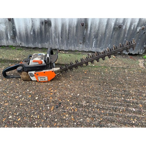 2132 - Sthil Hs61 petrol hedge cutter - W