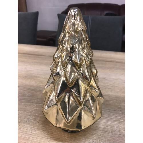 1443A - A decorative gold glass Christmas tree, H 23cms (42089410)   #