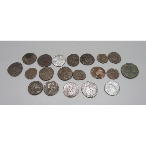 1071 - A collection of coins