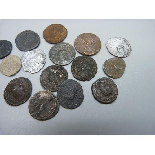 1077 - A collection of early coins