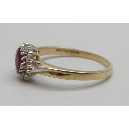 1134 - A 9ct gold, ruby and diamond ring, 2.6g, S