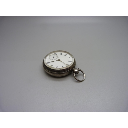 1166 - A silver fusee pocket watch