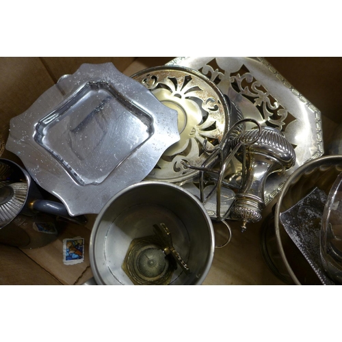 1200 - Plated ware and pewter **PLEASE NOTE THIS LOT IS NOT ELIGIBLE FOR POSTING AND PACKING**