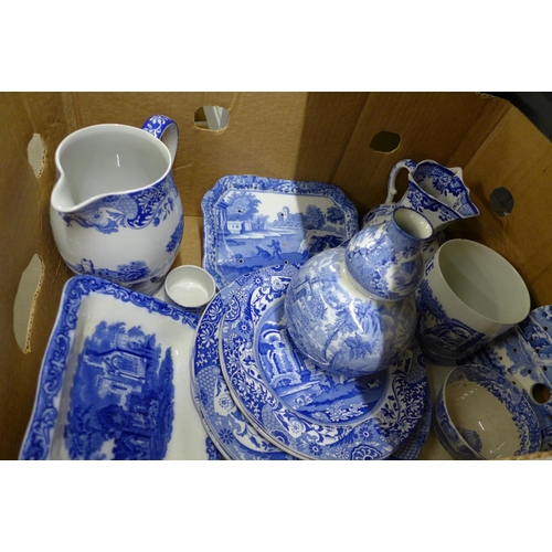 1202 - A collection of blue and white china, mainly Spode **PLEASE NOTE THIS LOT IS NOT ELIGIBLE FOR POSTIN... 