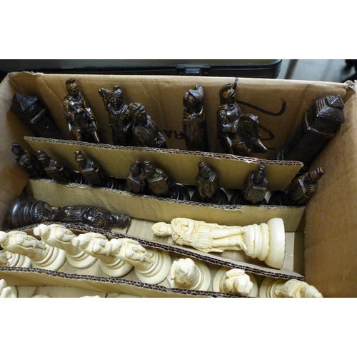 668 - A chess set of Roman figures, Kings 14cms