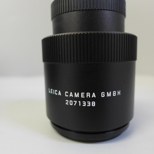 691 - A Leica spotting scope