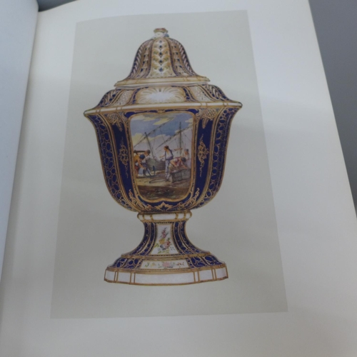 717 - Guy Francis Laking, Sevres Porcelain of Buckingham Palace and Windsor Castle, 1907, 63 illustrations