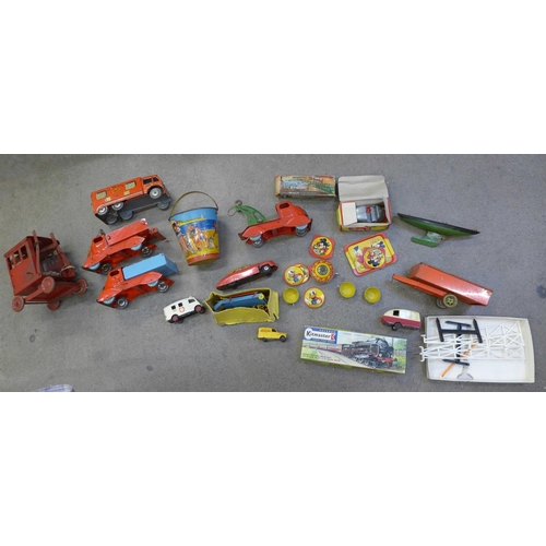 742 - A collection of tin plate model vehicles and other items including a Mettoy Royal Mail van, two Chad... 