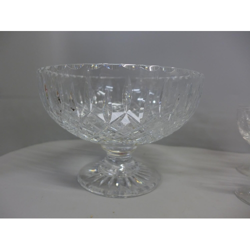 801 - A Stuart Crystal bowl, boxed and a set of six Stuart drinking glasses