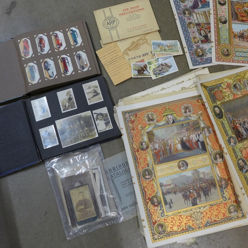 805 - Ephemera including pre war, cigarette cards, photographs, etc.