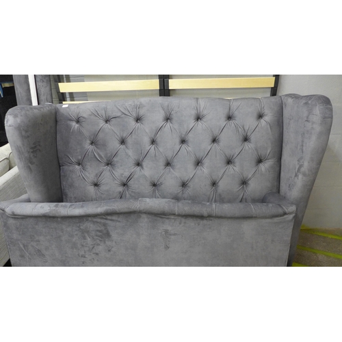 1456 - A pewter velvet buttoned kingsize bed frame