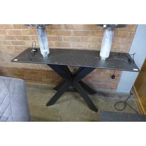 1508 - A Creed console table