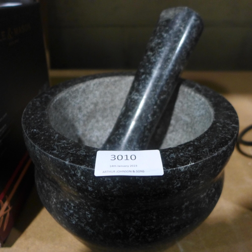 3010 - Cole & Mason Pestle & Mortar 18Cm      (279-375)   * This lot is subject to vat