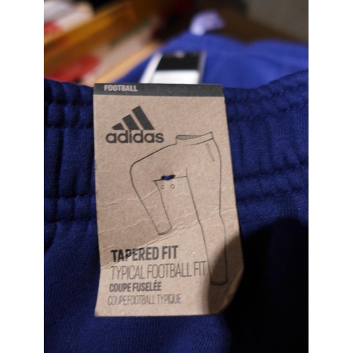 3180 - 7 Pairs of men's XXL blue Adidas joggers * this lot is subject to VAT