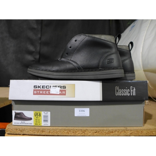 3396 - Pair of men's black Skechers boots - UK 7/ No Laces * this lot is subject to VAT