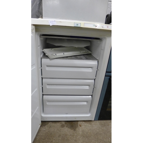 2210 - Under counter freezer