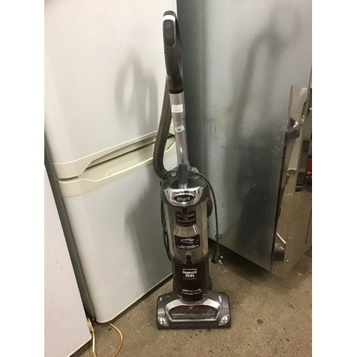 2202 - Upright Shark anti-allergic complete vac with brush tool - W