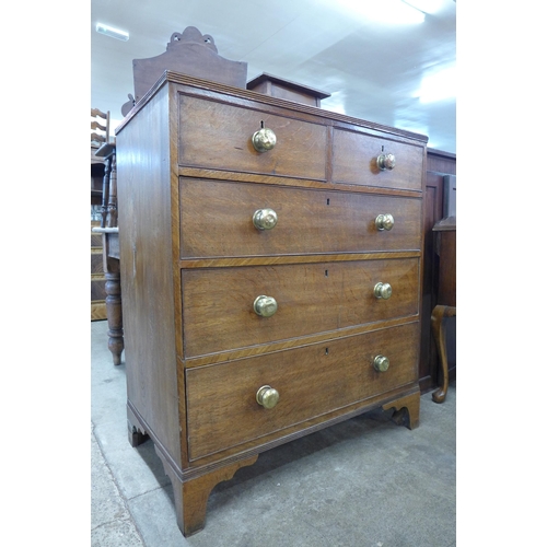 119 - A George III oak and elm chest of drawers