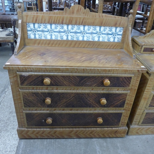 209 - A Victorian scumbled pine washstand and dressing chest