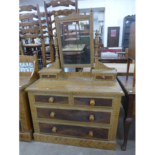 209 - A Victorian scumbled pine washstand and dressing chest