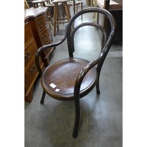 216 - An early 20th Century child's bentwood chair