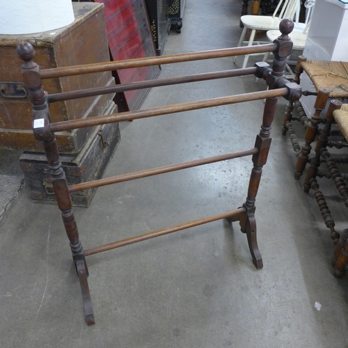 232 - A Victorian mahogany towel rail