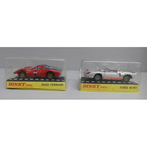 621 - A Dinky Toys 216 Dino Ferrari and 132 Ford 40-RV, both in cases