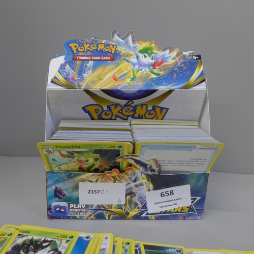 658 - 300 Assorted Pokemon cards