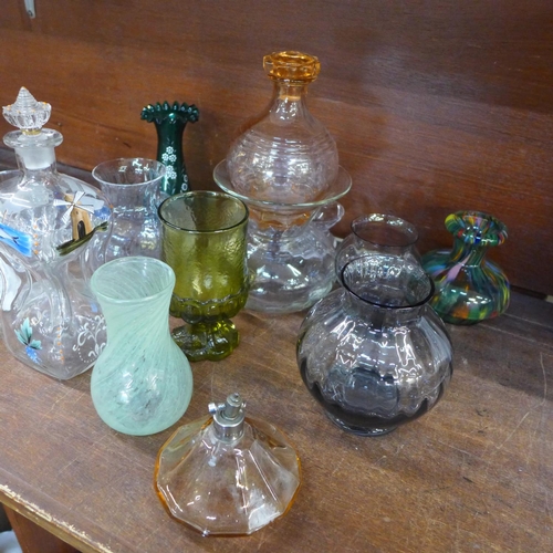 679 - A collection of glassware including Wedgwood, Dartington and Scandinavian