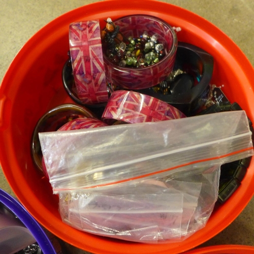 776 - Three tubs of modern costume jewellery